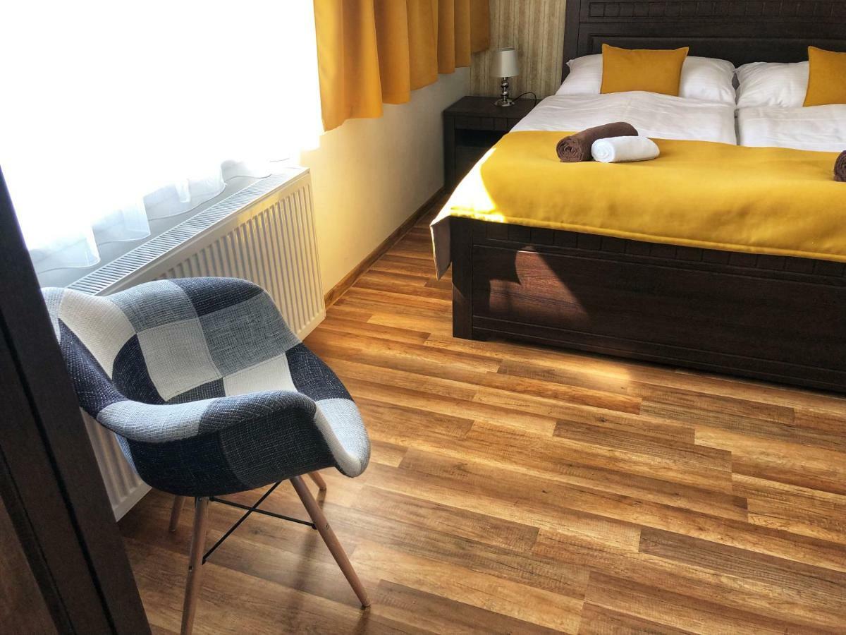 Villa Rustica Bešeňová Eksteriør billede